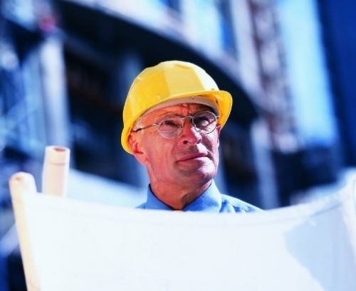 4.工程师。 希望毕业时有大把工作机会可以挑选的老员工请注意:考虑一下主修工程专业。最新的一次民意调查显示,有高达88%的雇主抱怨称,很难招聘到足够多的工程师。对于土木工程师的需求也十分旺盛。